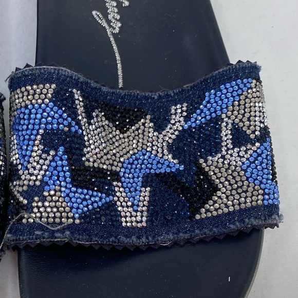Lola Cruz CUTE Navy Slides with Jean Star Diamond - Picture 2 of 5
